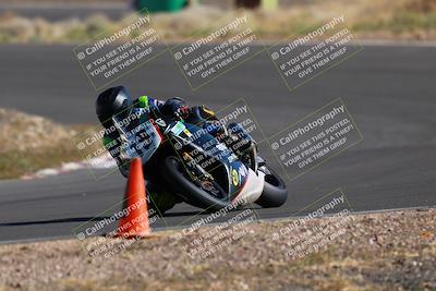 media/Apr-19-2025-AHRMA (Sat) [[3d98ca3309]]/Race/Group 8/Turn 4/